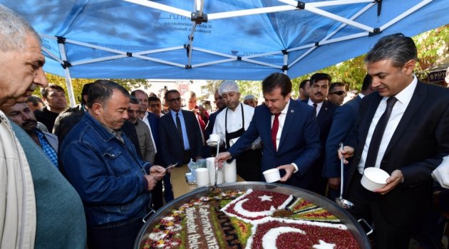 BÜYÜKŞEHİR ELBİSTAN’DA AŞURE DAĞITTI