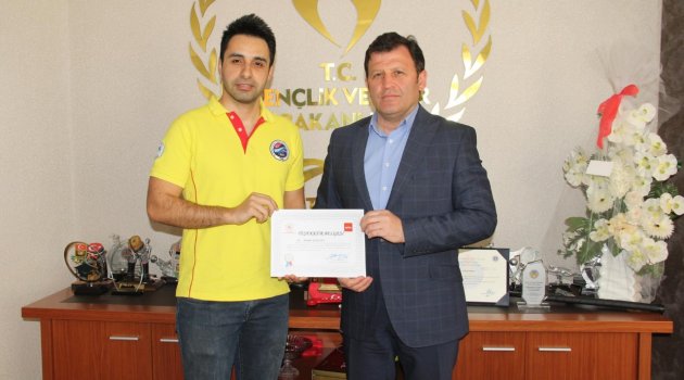 CANKURTARAN ADAYLARIMIZ İL MÜDÜRÜMÜZ ALİ İHSAN KABAKCI’YI ZİYARET ETTİLER