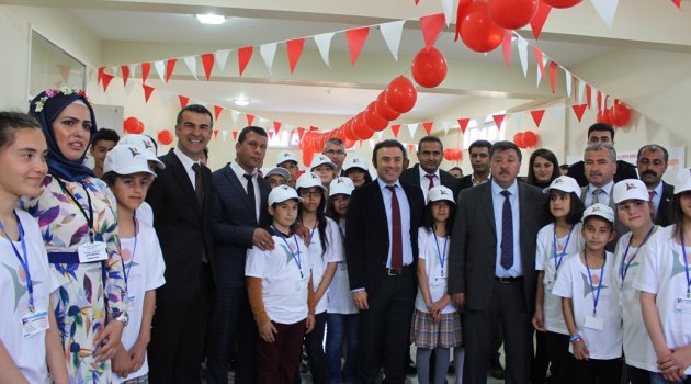 Ekinözü’nde Bilim Fuarı Açıldı