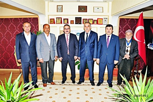 ELBİSTAN TİCARET VE SANAYİ ODASI AFŞİN BELEDİYE BAŞKANI MEHMET FATİH GÜVEN’İ MAKAMINDA ZİYARET ETTİ