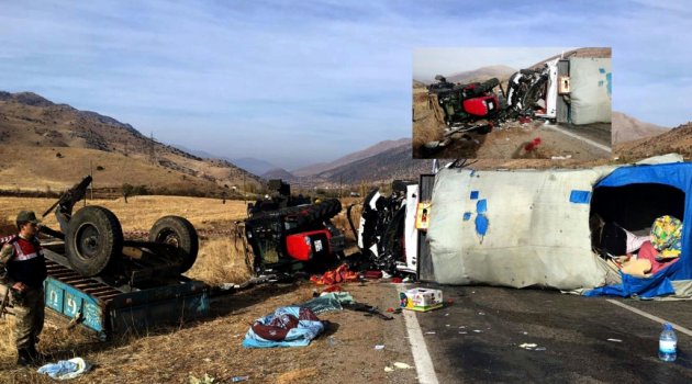Elbistan'da kamyonet ile traktör çarpıştı: 2 ölü, 8 yaralı