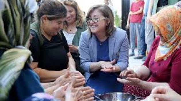 Gazi antep belediye başkanı Fatma şahin ile yuvalama yaptılar