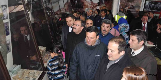 GEZİCİ ÇANAKKALE TIRI GÖKSUN’DA SERGİLENDİ