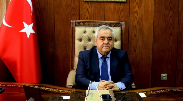 İSTİKLAL ÜNİVERSİTESİ REKTÖRÜ PROF. DR. SAMİ ÖZGÜL: "BAYRAMLAR HUZURA, BARIŞA VE KARDEŞLİĞE VESİLEDİR"