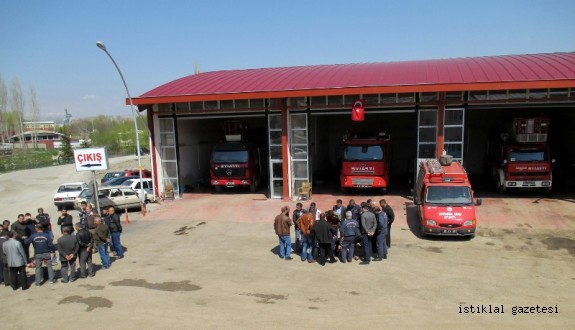 İTFAİYE DAİRE BAŞKANLIĞI’NDAN, İLÇELERDE AKOM ÇALIŞMASI