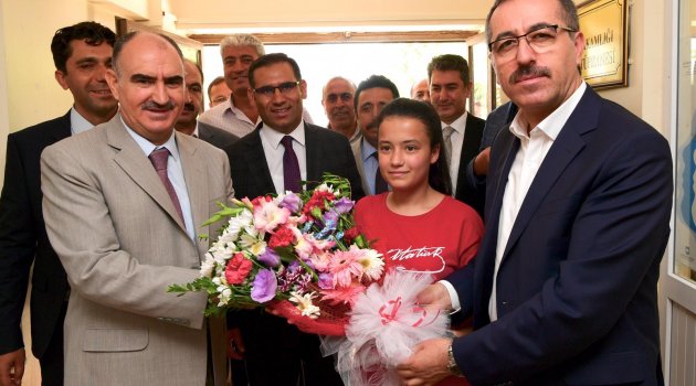Kahramanmaraş Büyükşehir Belediye Başkanı Hayrettin Güngör, gezi ve incelemelerde bulundu