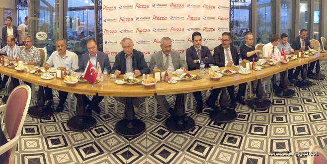 KENT PROTOKOLÜ VE BASIN PİAZZA’NIN İFTARINDA BİR ARAYA GELDİ