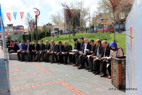 KÜTÜPHANE HAFTASI’NDA KİTAP OKUMA ETKİNLİĞİ