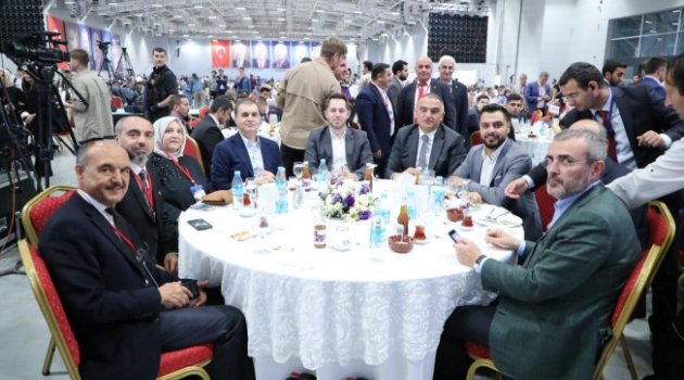 Mahir Ünal, ''Milletimizin beklentilerini öncelik kabul ettik'' .