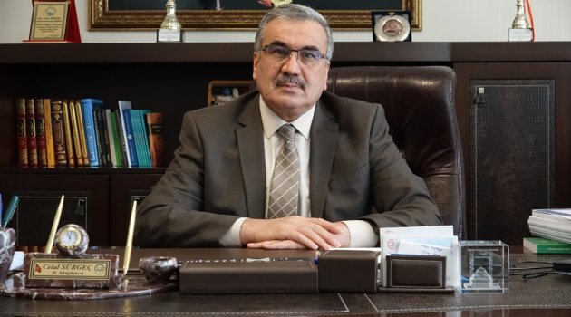 ‘ÖNCELİKLE KUR'AN'IN ÜZERİNE YOĞUNLAŞALIM’