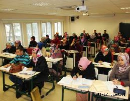 Onikişubat İlçesi'nde Arapça Kursuna Yoğun İlgi