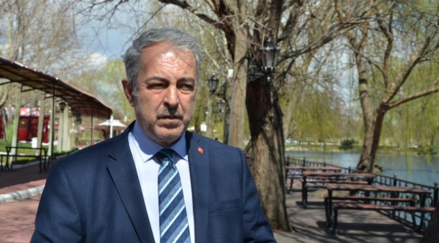 PAMUK:MADDİ YÖNDEN BİRŞEY İSTEMİYORUM
