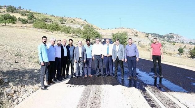 Pazarcık’ta Grup Yolları Asfaltlanıyor