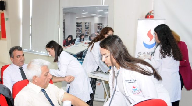 SANKO ÜNİVERSİTESİ YAVUZELİ İLÇESİ’NDE KONFERANS DÜZENLEDİ