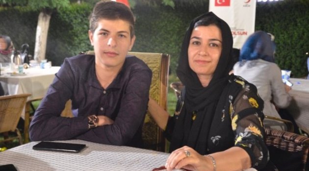 Suriyeli genç Kahramanmaraş’ta gönülleri fethetti
