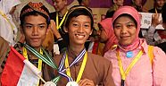 Endonezya'da Türk Okullarının Organize Ettiği Bilim Projeleri Olimpiyatı