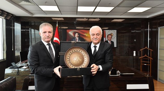 Vali Gül, “Bölgenin İslam Bilimleri ve Teknoloji Üniversitesi’ne ihtiyacı var”